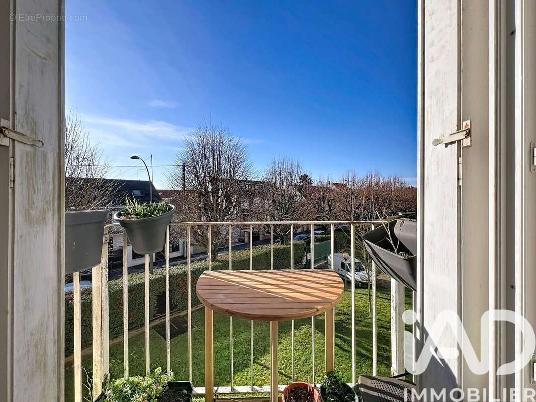 Photo 9 - Appartement à VILLEJUIF