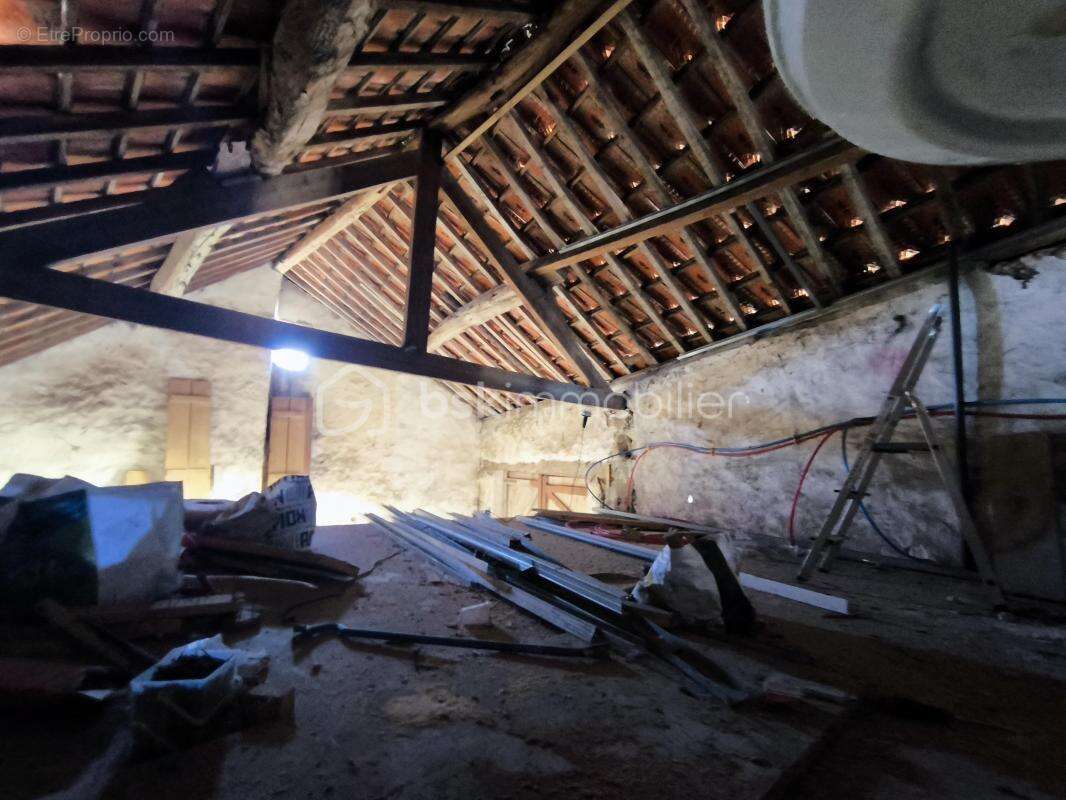 Maison à SAINT-MARTIN-LA-GARENNE