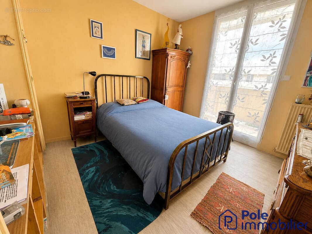 CAEN-APPARTEMENT F4 CHAMBRE AVEC BALCON - Appartement à CAEN
