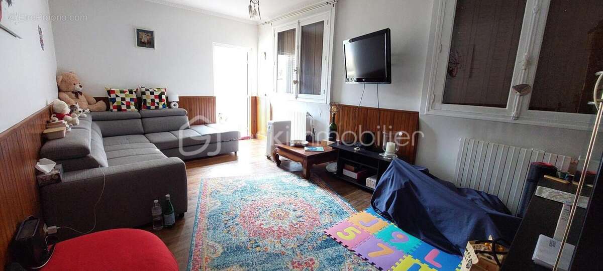 Commerce à MITRY-MORY