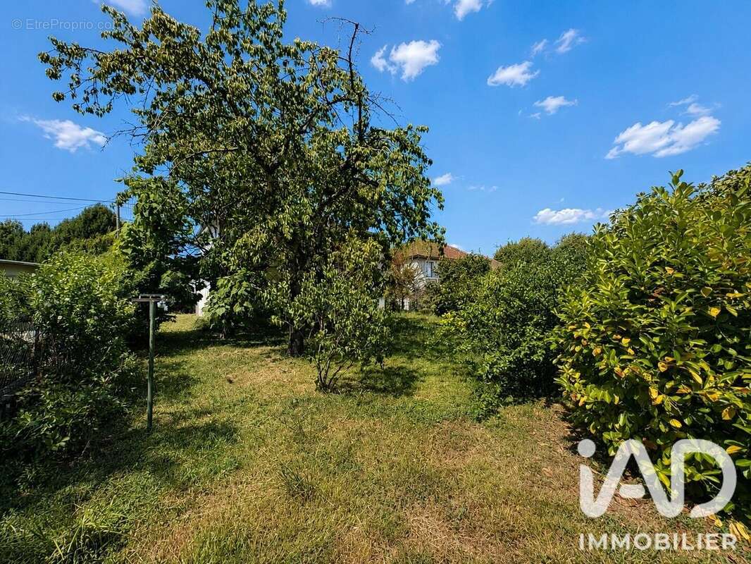 Maison 119 m² à Terrasson-Lavilledieu  - photo 2