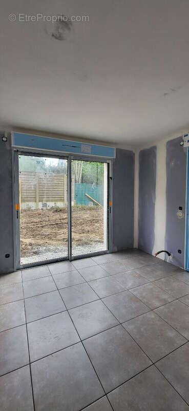 Maison à GRAND-CHAMP