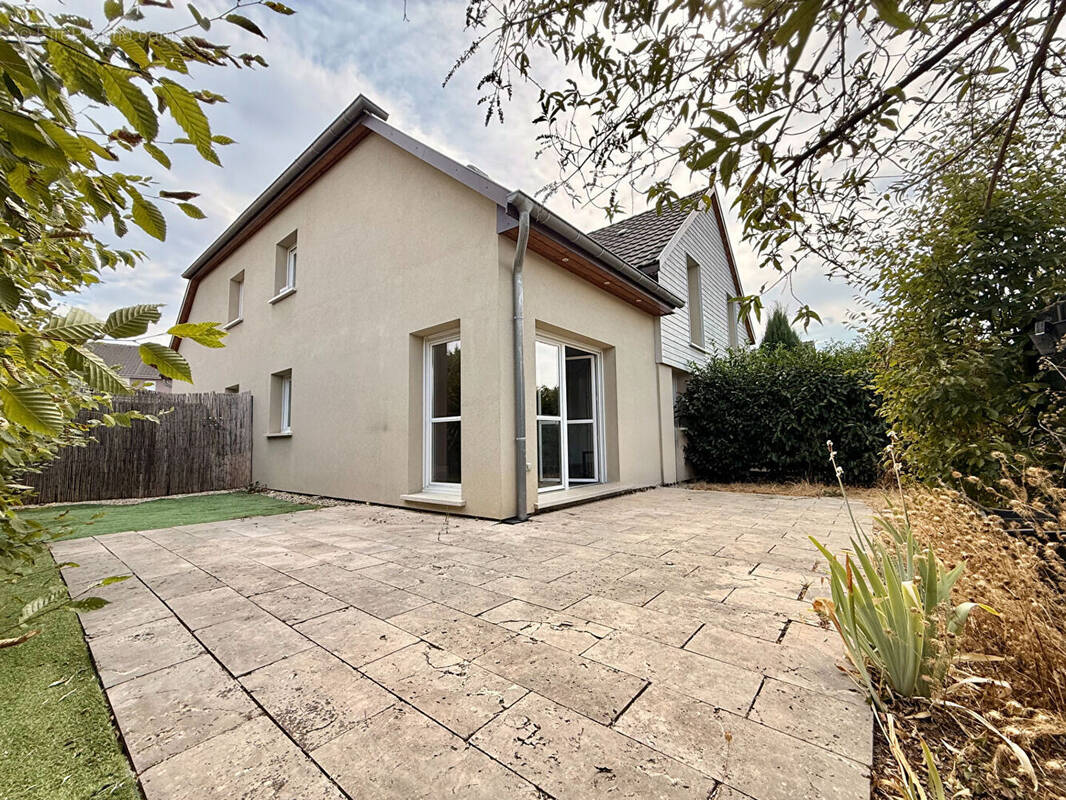 Appartement 4 pièces 86 m² · à Rixheim · 86,3 m² · 249 600 €