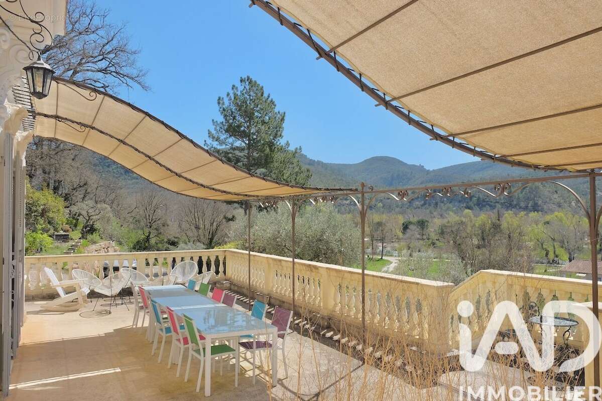 Photo 2 - Maison à GREOUX-LES-BAINS