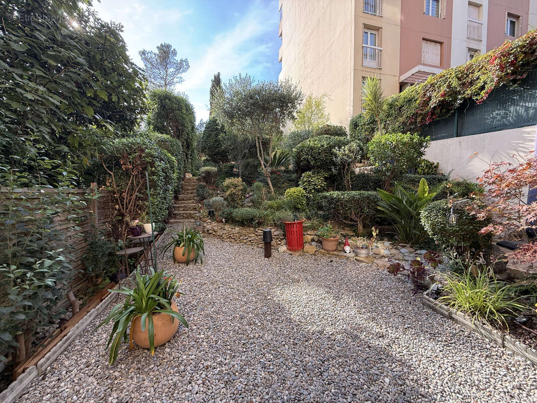 Appartement à MARSEILLE-12E