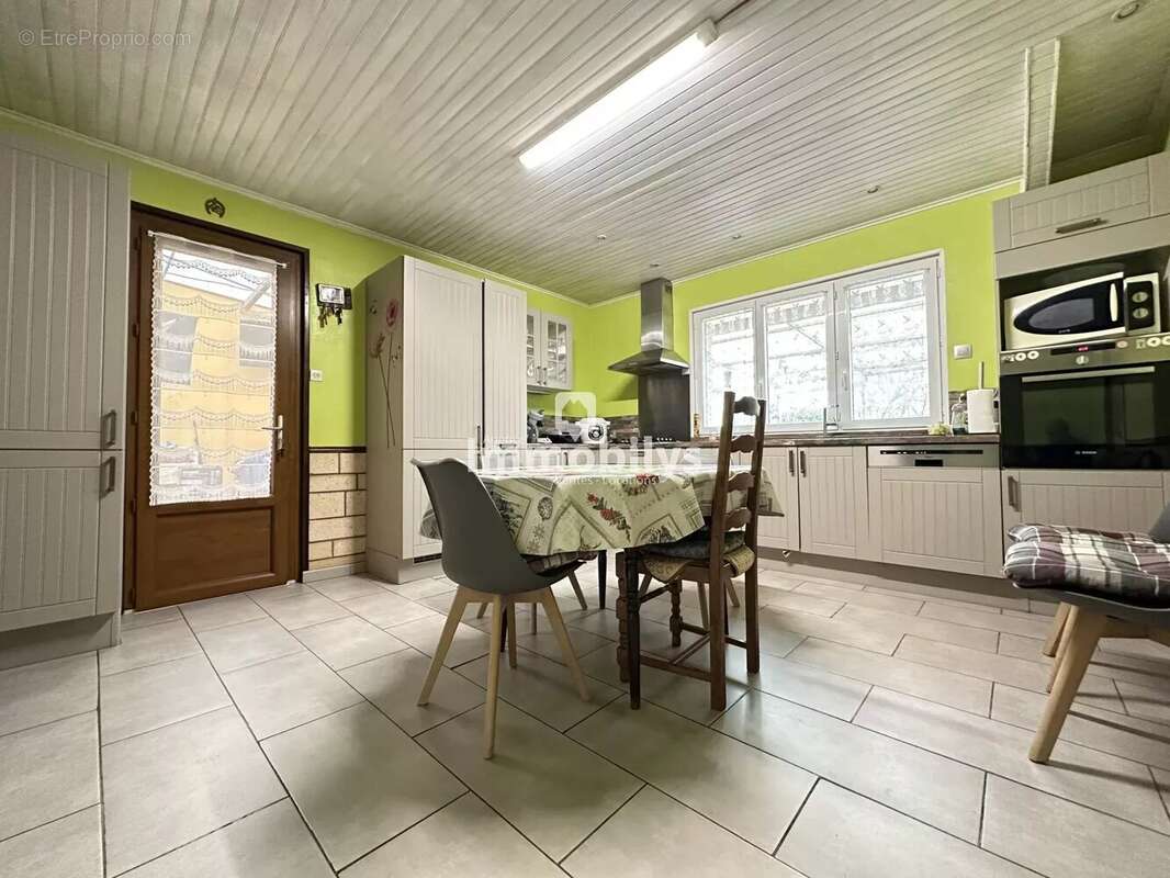Maison à PECQUENCOURT