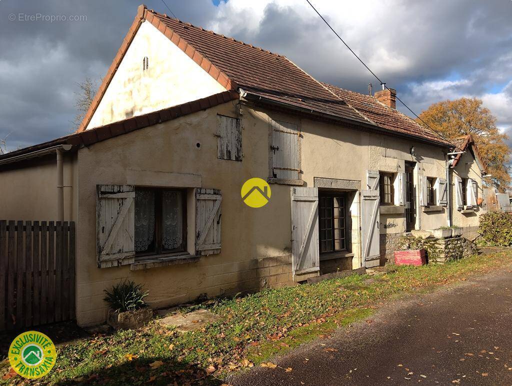 Maison à VALIGNY