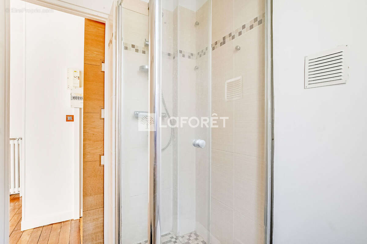 Studio place Général Beuret - photo 8