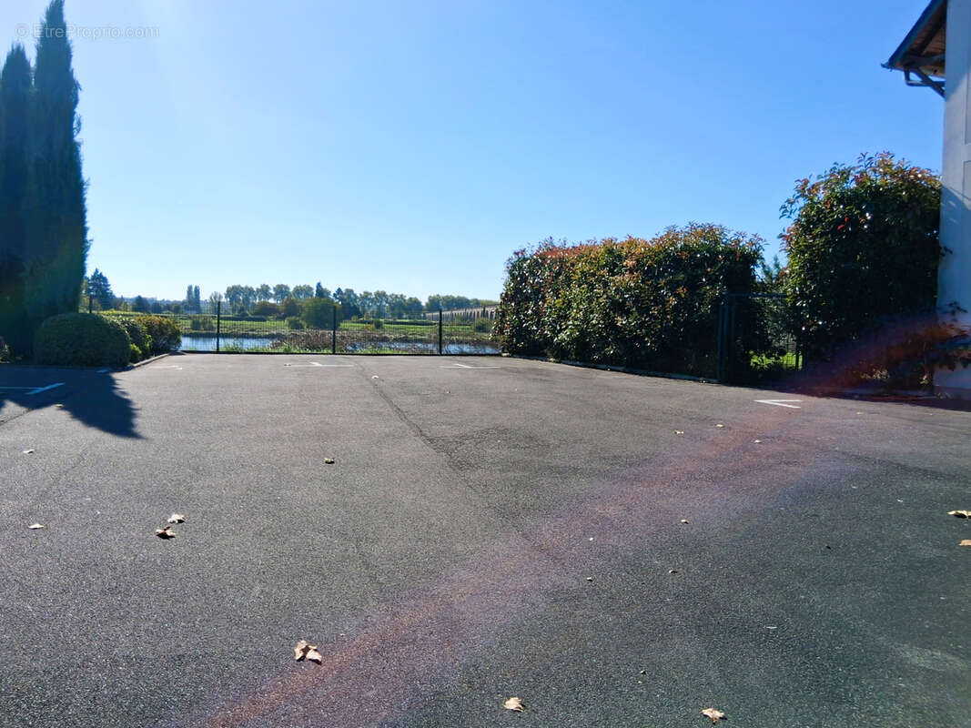 Appartement en duplex avec balcon vue Loire - 1er étage - photo 12