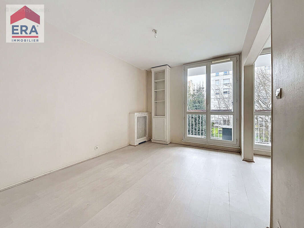 Appartement à IVRY-SUR-SEINE