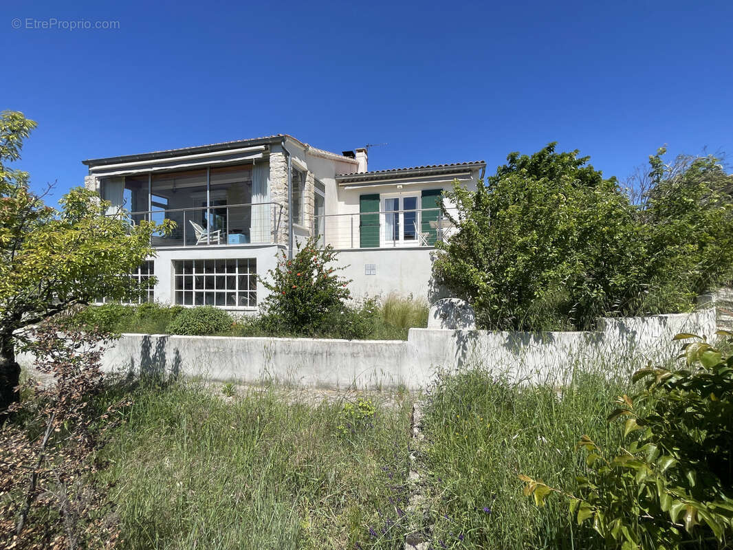 Maison à VAISON-LA-ROMAINE