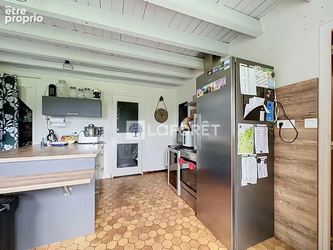 Maison 150 m² ! 5 chambres, terrain de 3 400 m² et nombreuses dépendances, fort potentiel ! - photo 20