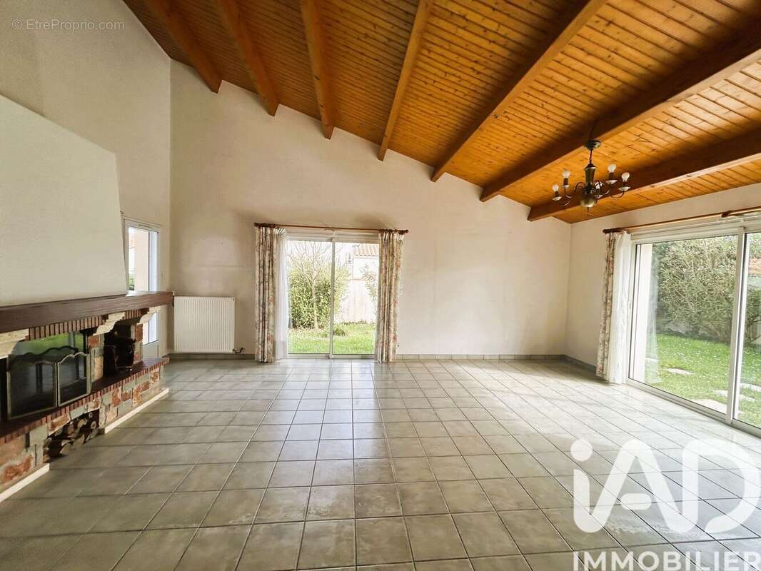 Photo 2 - Maison à LAGORD