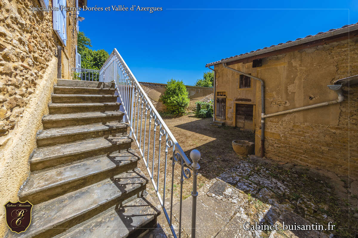 Maison à LE BOIS-D'OINGT