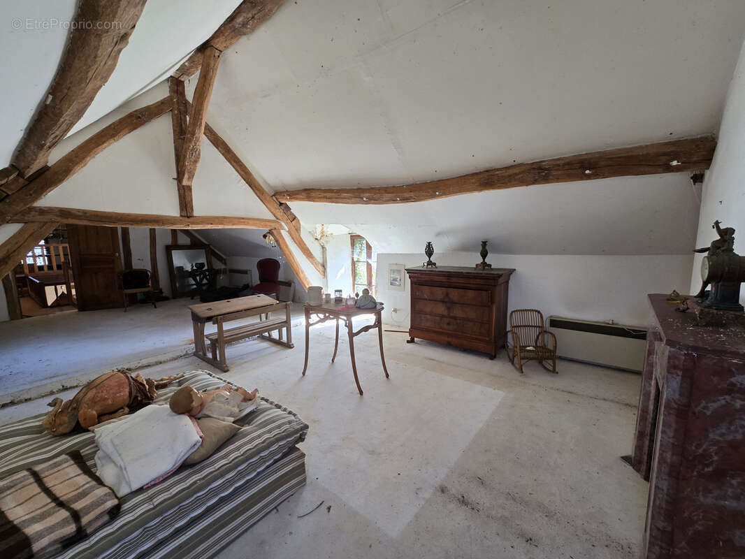 Maison à BETON-BAZOCHES