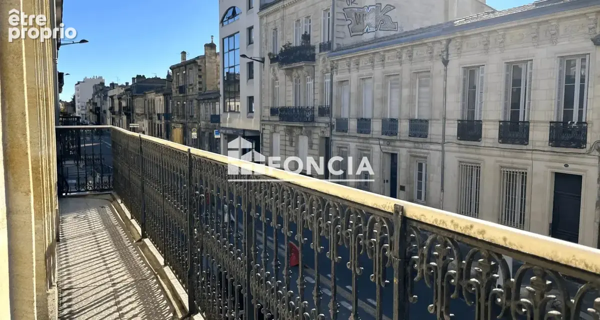 Appartement à BORDEAUX