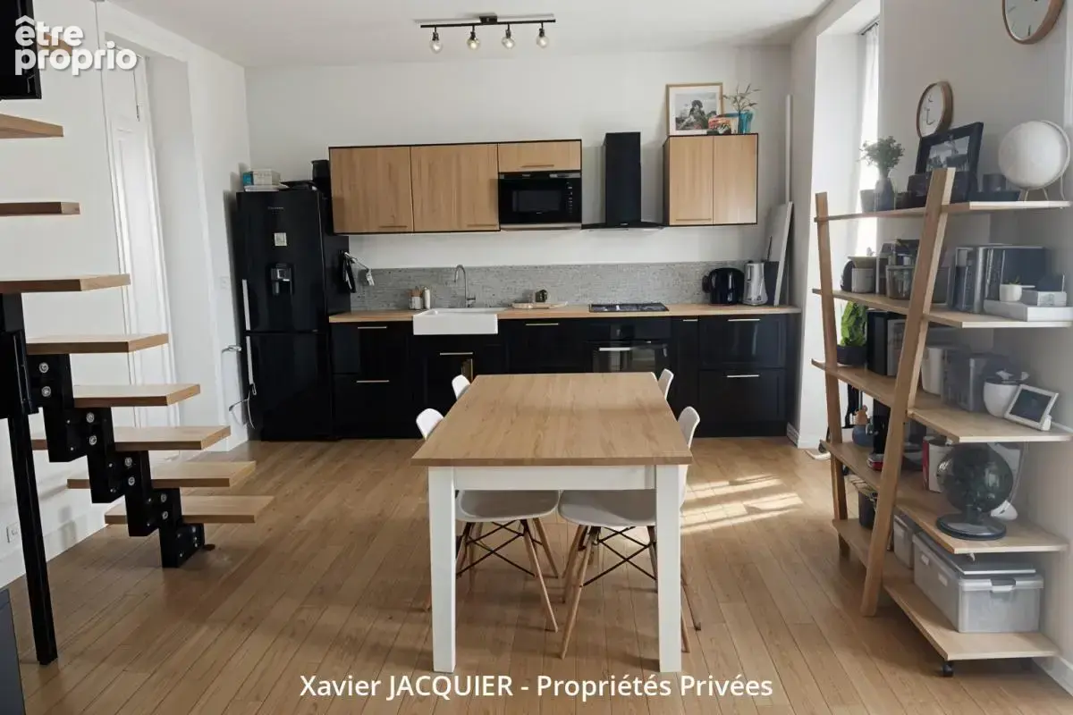 Grand T2  en duplex - 67 m² - Toutes-Aides - photo 3