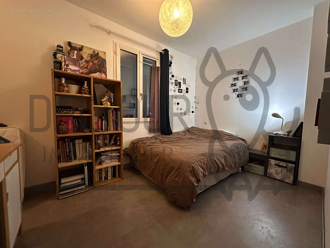 Maison à VILLENEUVE-LE-COMTE