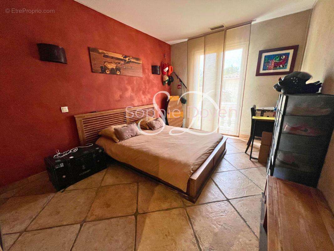 Maison à SAINT-JEAN-LASSEILLE