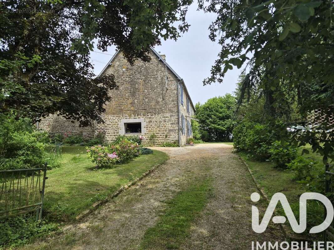 Photo 6 - Maison à SAINT-CLEMENT-RANCOUDRAY