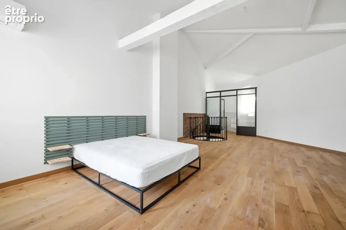 Cannes - Appartement - 182m² - Patio - Dépendance - Parking - photo 25
