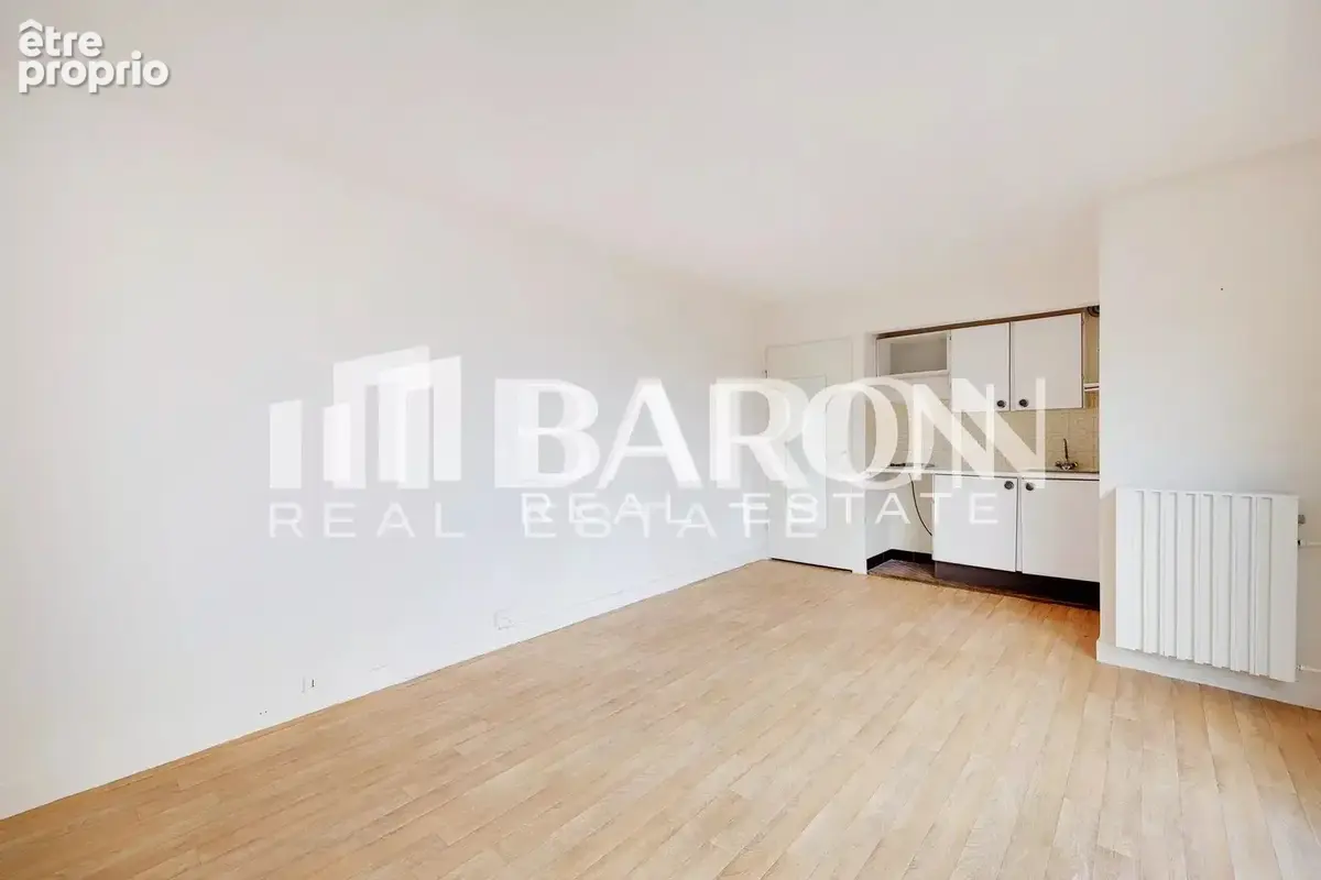 Paris xi - roquette / folie regnault - studio 30 m2 - photo 5