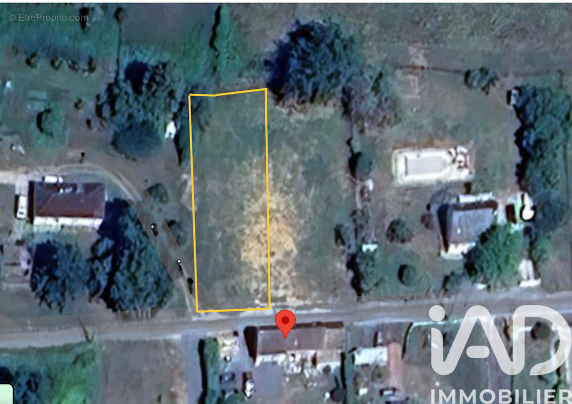 Photo 2 - Terrain à VILLEDOMER