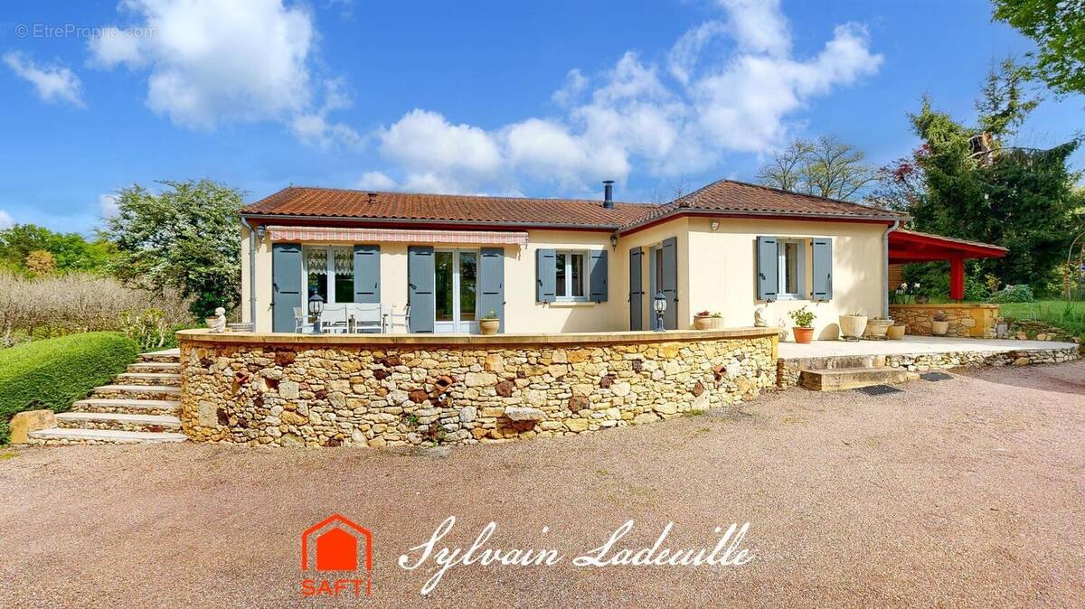 Photo 1 - Maison à SAINT-CYPRIEN