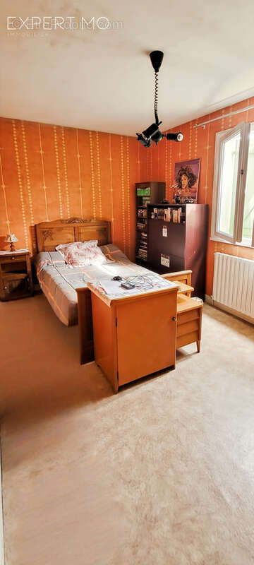 Autre à L'ISLE-D'ESPAGNAC