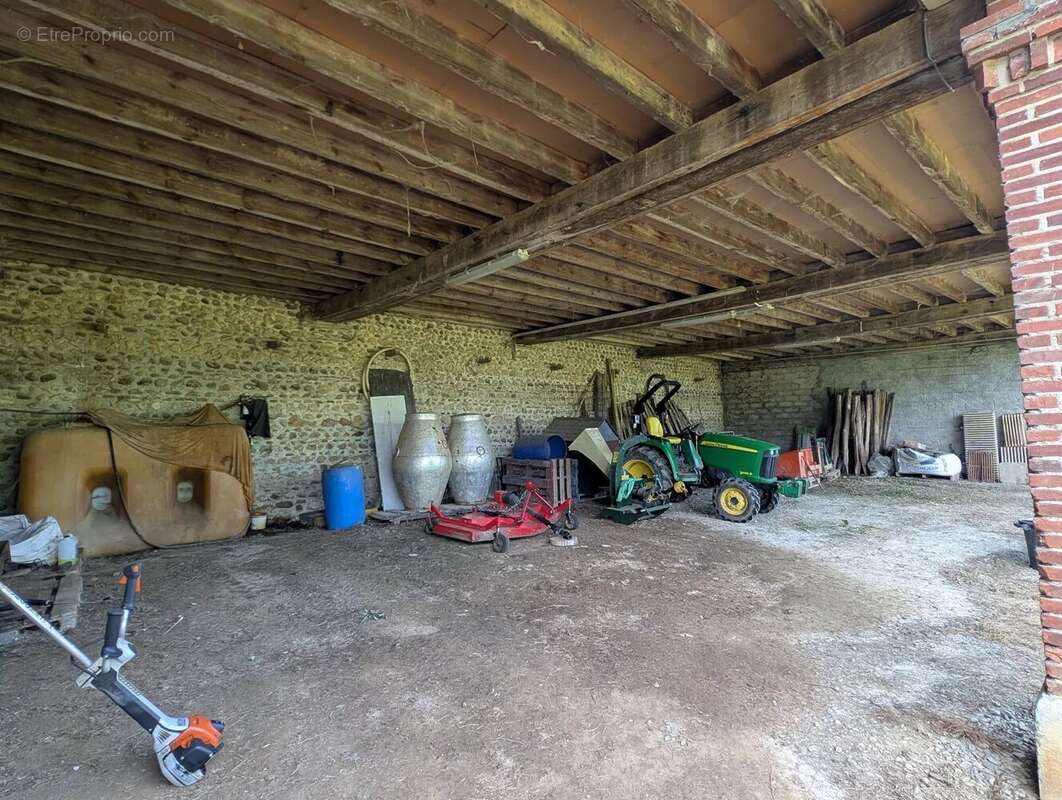 Maison à SAINT-SEVER-DE-RUSTAN