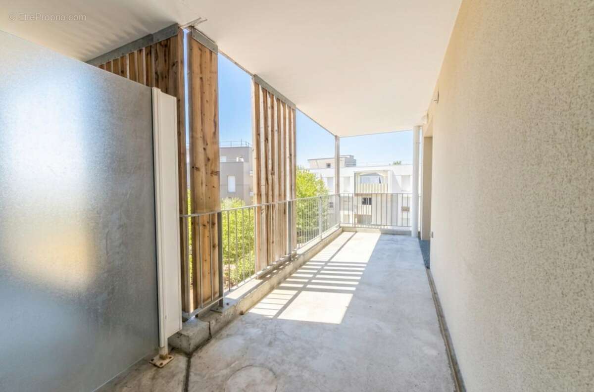Appartement à vendre 3 pièces VILLENAVE D'ORNON (33) - photo 7