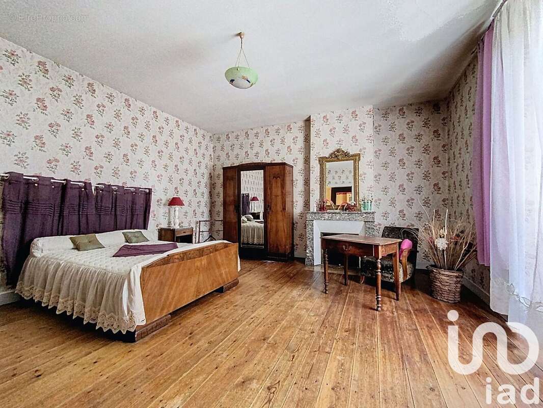 Photo 8 - Maison à SAINT-PIERRE-D'AURILLAC