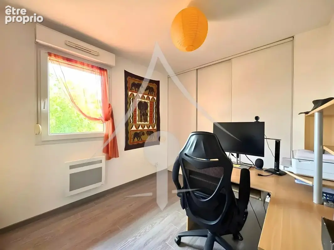 Maison 85 m² Toulouse Saint-Simon (31100) – 3 chambres, terrasse, garage - photo 9