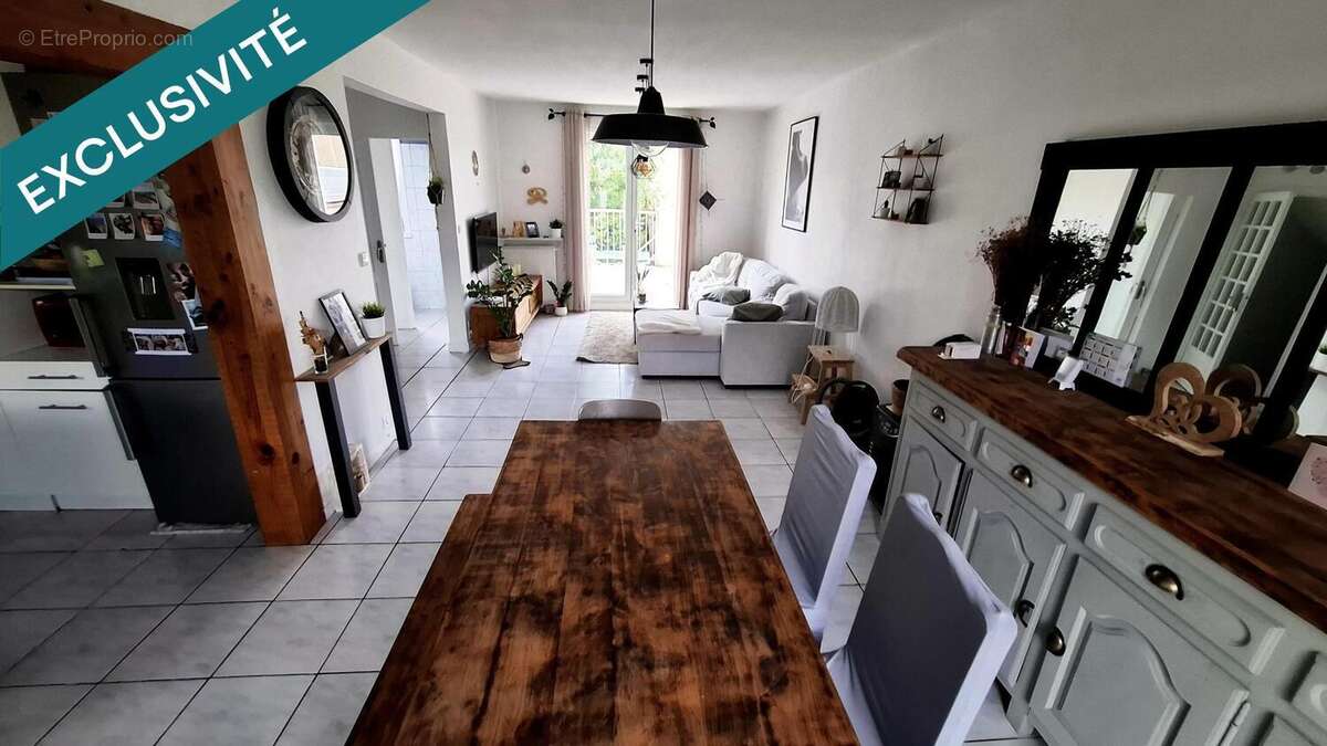 Photo 2 - Maison à CASTRES