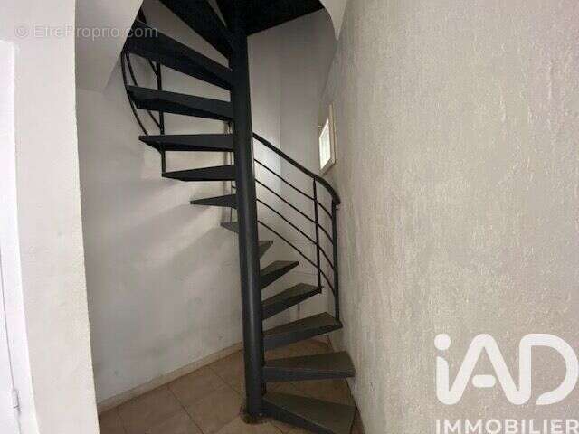 Photo 3 - Appartement à TOURVES