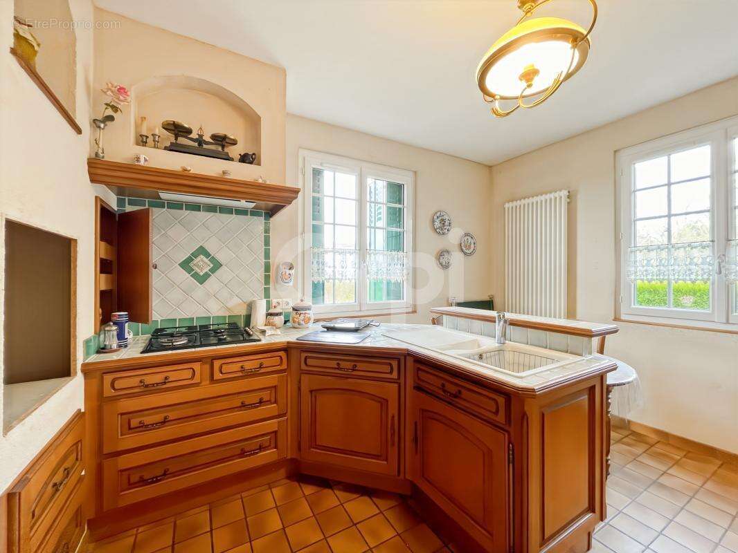 Maison à ARNIERES-SUR-ITON