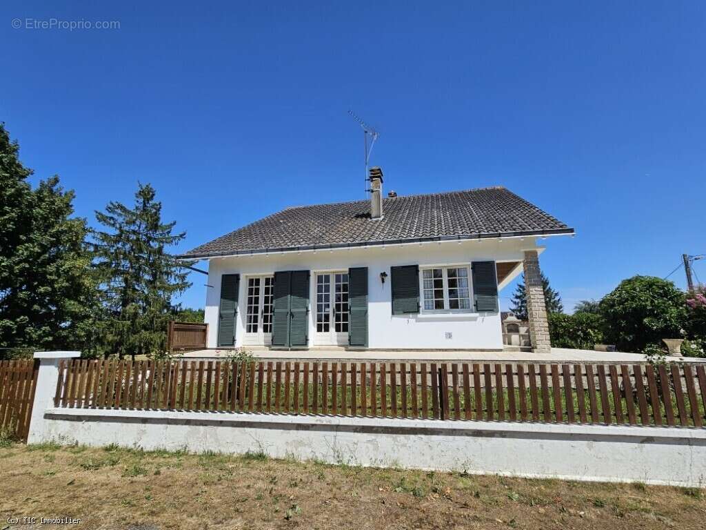 Beau Pavillon entre Ruffec et Sauzé-Vaussais - photo 28