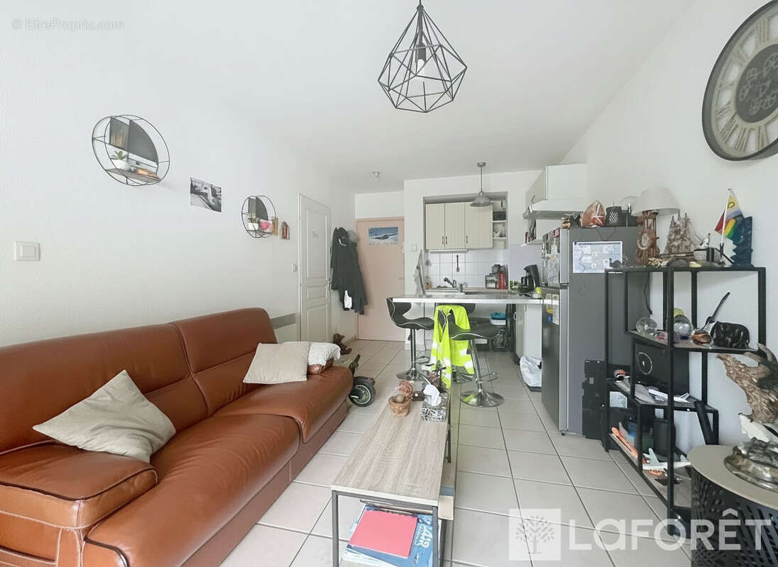 ORANGE CENTRE - Appt 33 m2  - Place de parking - Terrasse - photo 3