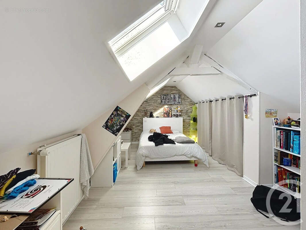 Maison à CHAMPILLON