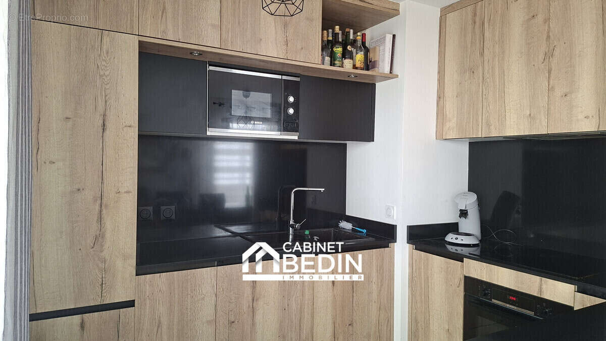 Appartement 82 m² à Merignac  - photo 4