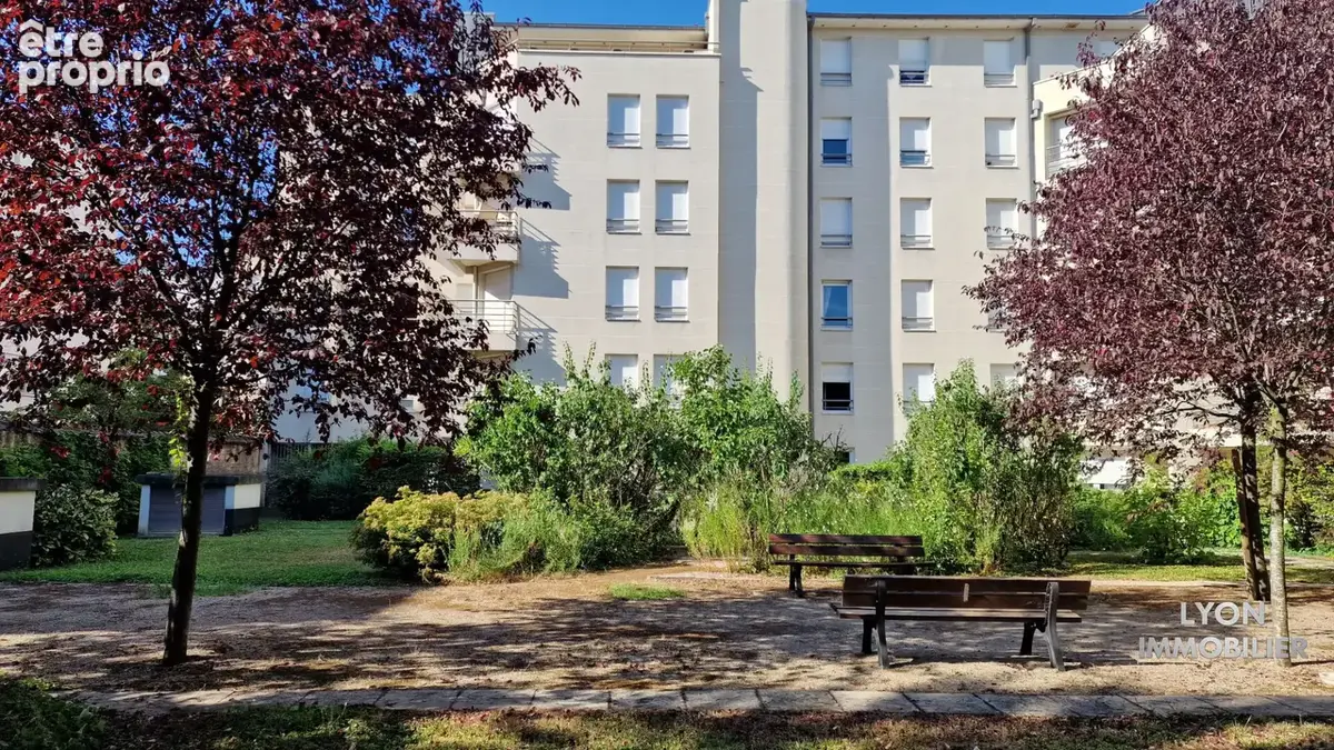 T3 avec balcon et garage coeur monplaisir - photo 8