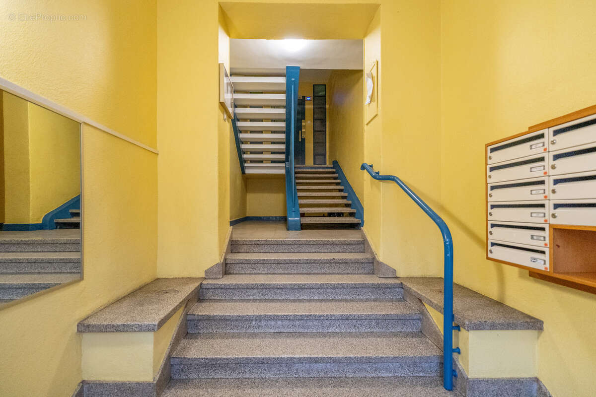 Appartement à MARSEILLE-15E
