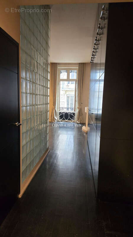 Appartement 58 m² à Lyon-6e  - photo 8
