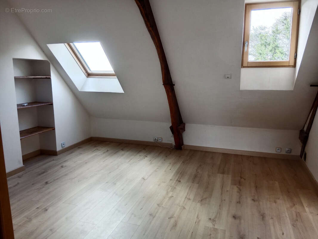 Maison à COESMES