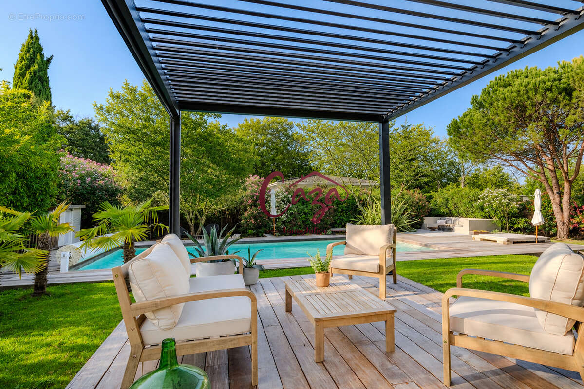 Villa Contemporaine - 7 pièce(s) 245 m2 - photo 6
