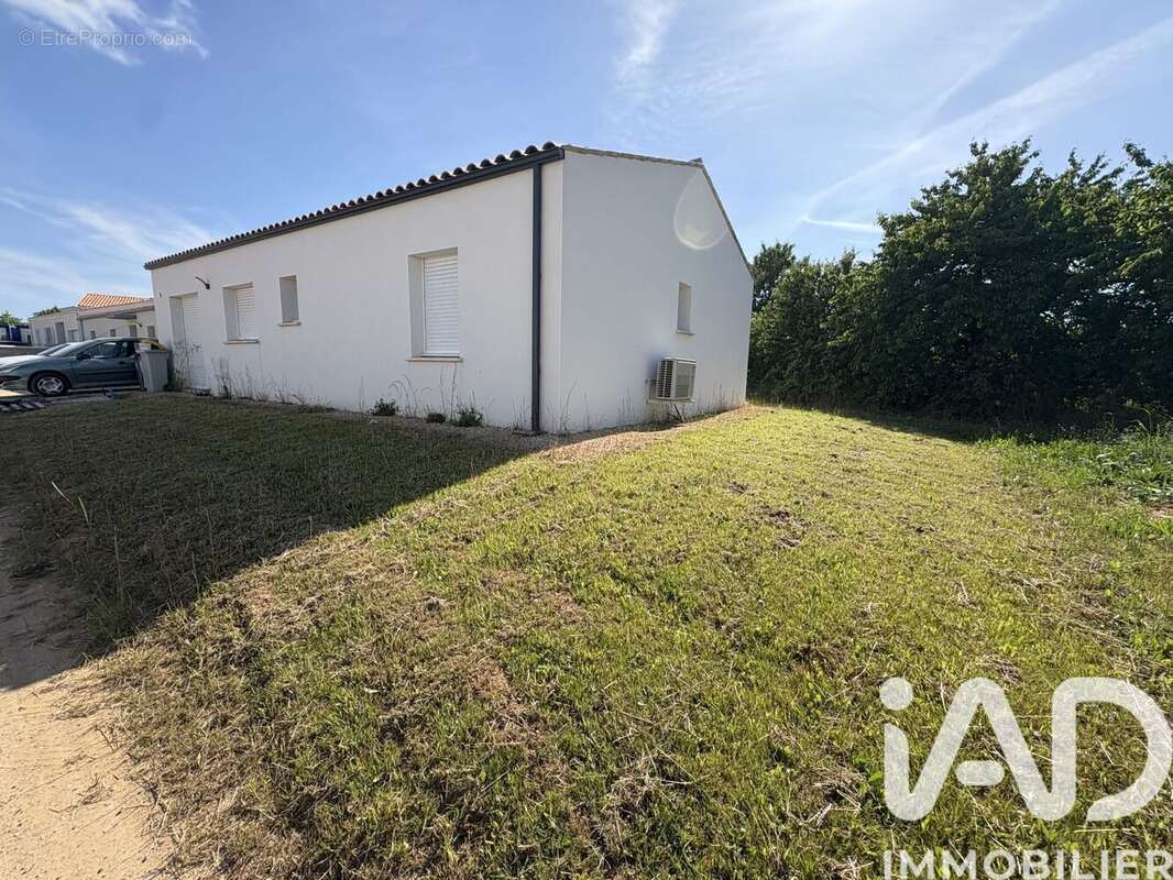 Photo 9 - Maison à ECHILLAIS