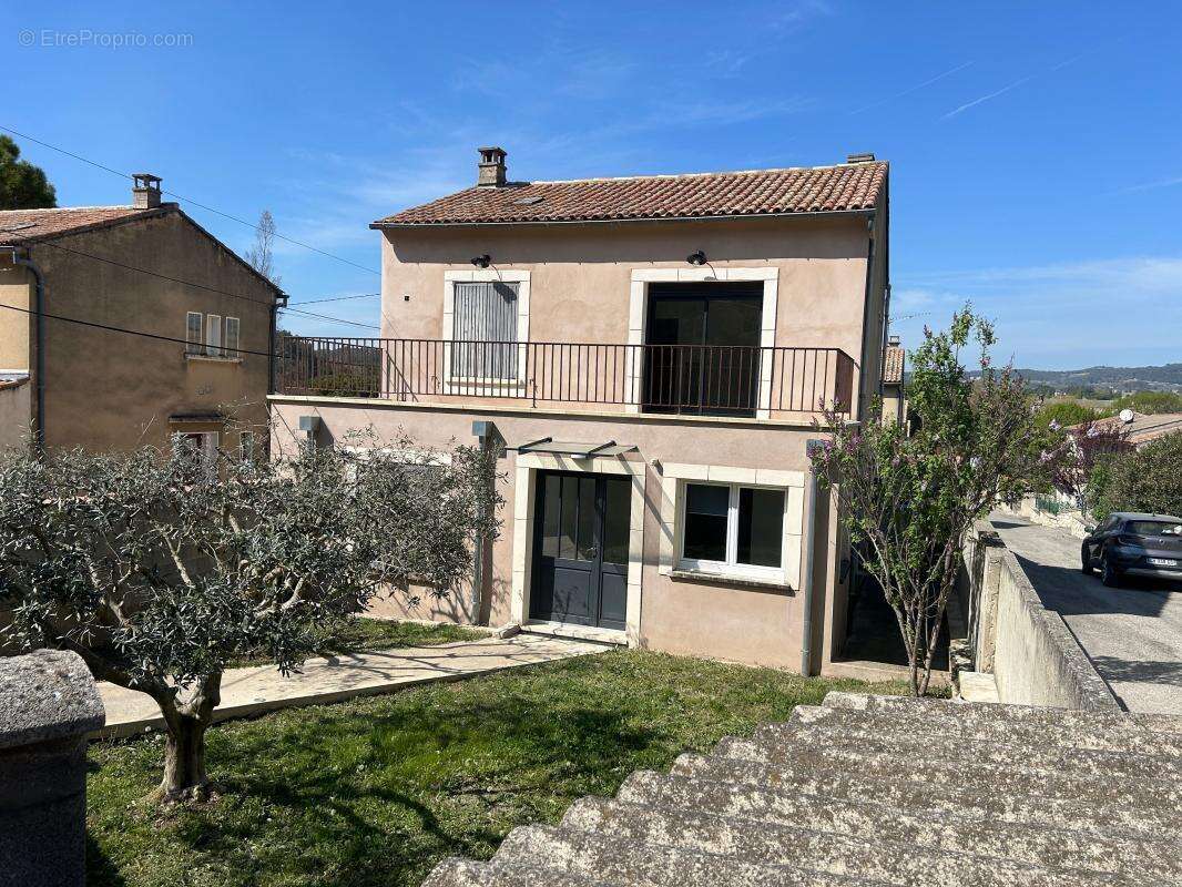 Maison à VAISON-LA-ROMAINE