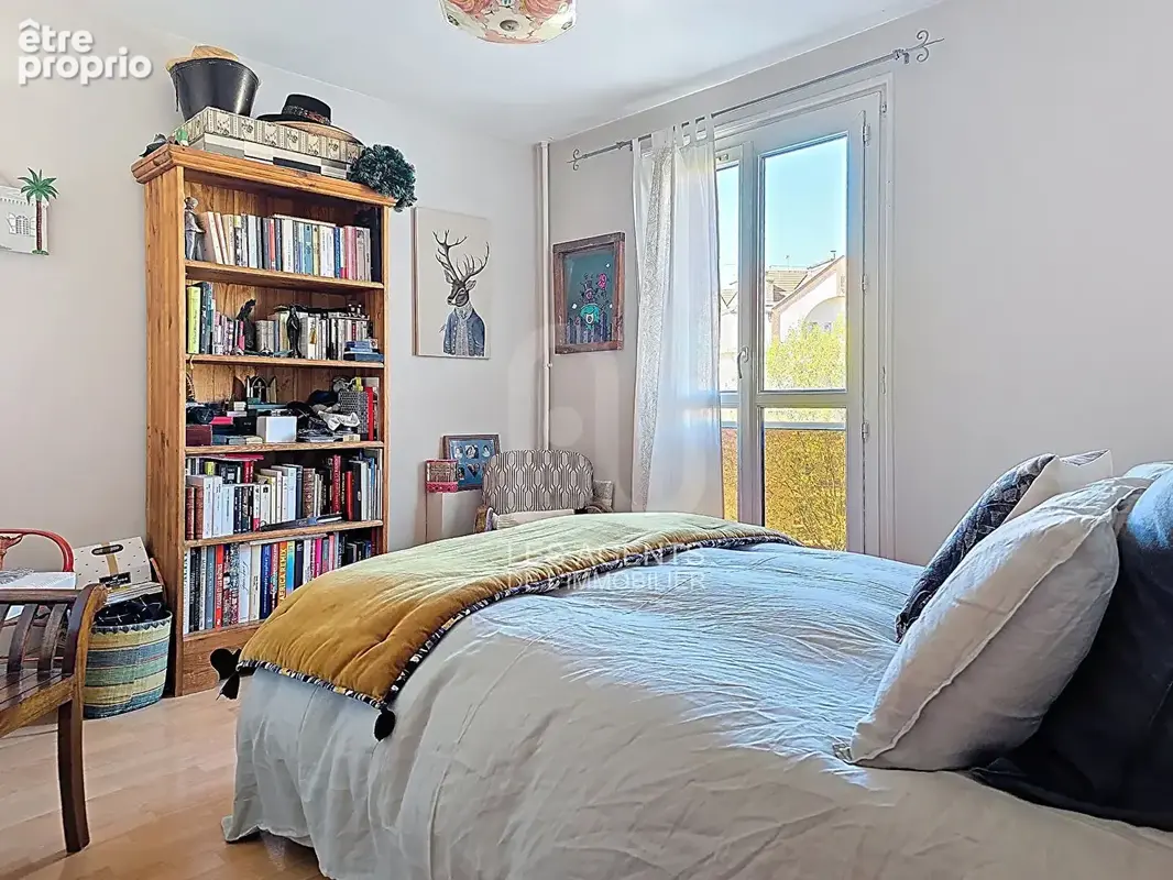 Vente : appartement T4 à ASNIERES SUR SEINE 92m² - photo 5