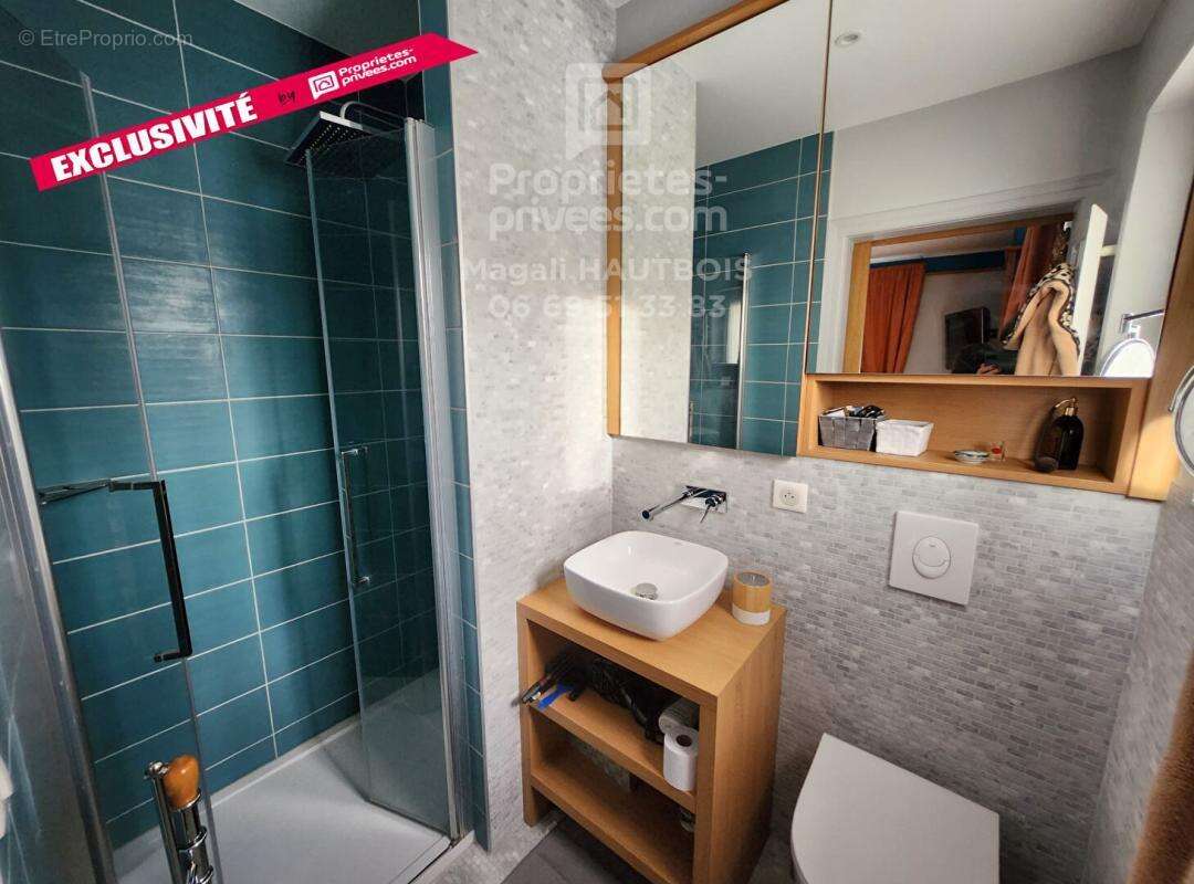 Maison à SAINT-HILAIRE-DU-HARCOUET