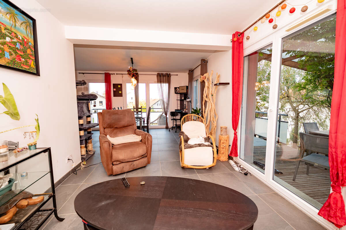 Maison à MONTPERREUX